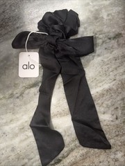 Alo Yoga New love knot hair tie Black kids women hair bow