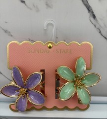 Sunday State Hair Clips Flowers Set Of 2 New