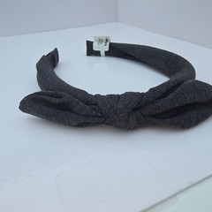 Knotted Headband No Brand Gray Knit Fabric Elastic Back One Size Casual