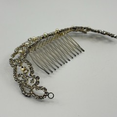 VTG Rhinestone Faux Pearl Hair Comb Bridal Formal Statement Headpiece Accessory