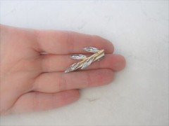 Small gold silver tone crystal leaves alligator hair clip for fine thin hair