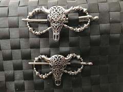 Lilla Rose Tombstone Silver Skull Flexi Hair Clip FX-3319 M (Medium)