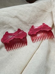 Lot of 2 Red Plastic Leaf Hair Side Combs Decorative Floral Women Unisex