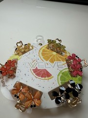 Twelve Women’s Flower Hair Claw Clips Set of 6 Multicolor Floral Metal