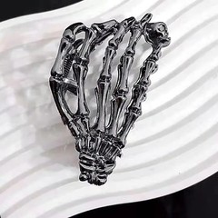Halloween Ghost Hand Skull Hair Claw Clips Women Metal Gothic Hair Accessories