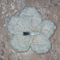 Hair Clips Homemade crochet pink and white hair clip 1PCS
