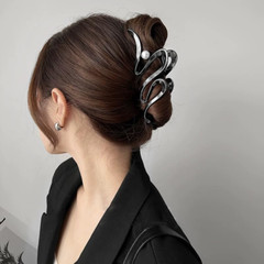 Black Wave Hair Clips Wave Pearl Hair Claw Clips for Thick/Thin Hair Metal Hair