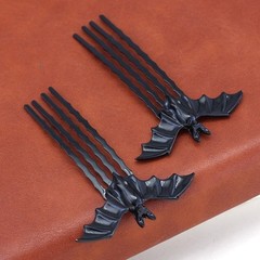 2pcs Lovely Bat Hairclip Sweet Simple Hair Pin Cartoon Pattern Hollows Barrettes
