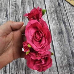 Claire’s Hair Accessories Red Roses Floral Metal Headband Costume Cosplay NEW!