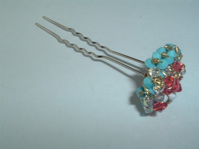VINTAGE PINK BLUE WHITE GLASS BEAD METAL HAIR STICK PIN UP DO HAIR ACCESSORY