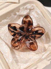 Black Metal Hair Claw Clips Large Hollow Geometric Non Slip Jaw Clips Hairpins