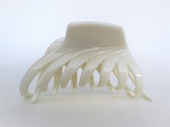 Blonde creme white hair claw clip for medium fine hair