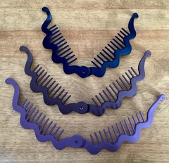 3 NEW Scalloped Banana Clips/Claws, Soft Plastic 5 1/2 “ Long-2 1/2” Wide