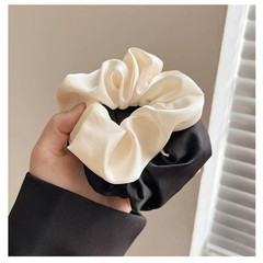 5pcs Women Elegant Solid Color Large Scrunchie Hair Ties Ponytail Holder