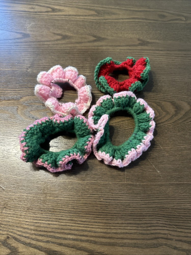 Women’s Handmade Crochet 4 Set Scrunchie Multi Color Hair Ties New