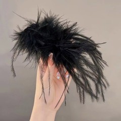 Lightweight Feathered Hair Clip Accessory Adds A Touch Of Whimsy To Any Outfit