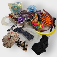 NEW Vintage Lot of 25- Hair Accessories Hair Bands Barrettes Clips Scrunchies 01
