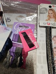 Scunci Lot Of 12 Assorted Hair Accessories