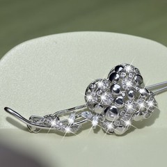 18k white gold gp made with Swarovski crystal flower blossom hair clip accessory