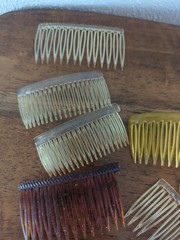 Vintage Hair Side Combs Set Of 25 Some Metal Plastic As Is – Some Broken