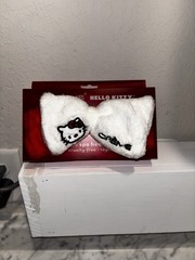 Hello Kitty White Fabric Plush Bow spa Headband Crème