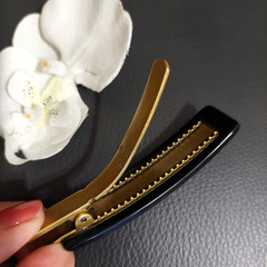 Auth GUCCI Rhinestone Black Resin Alligator Hair Clip Barrette – Pre owned #3155