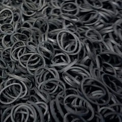 Amelia Beauty | 1000 Count 1/2″ Rubber Bands | Premium US Made Black