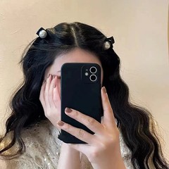 2Pcs Mini Pearl Hair Claw Clips Women Small Cute Fringe Acrylic Hairpin Black