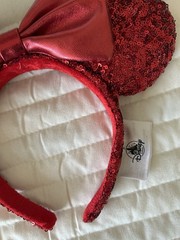 Disney Minnie Mouse Red Sequin Mouse Ears Bow Padded Headband