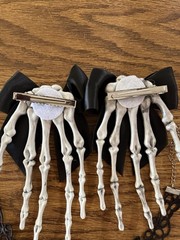 YTAONS Halloween Skeleton Hand Hair Clip Set w/ Bow & Red Gem Accents