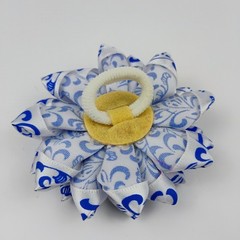 Kanzashi Hand Crafted Blue/White Flower Hair Pony Tail Holder With Pearl Accent