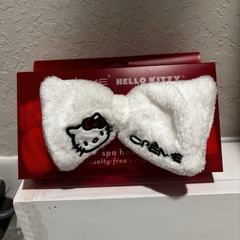 Hello Kitty White Fabric Plush Bow spa Headband Crème