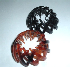 Pair Tortoise and Black Lucite Expansion Bun Holders Ponytail Holders
