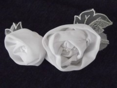 WHITE BEADED CHIFFON FLOWER HAIR COMB, ACCESSORY, EVENING WEAR, NEW, AUSTRALIA