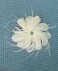 White Feather Hair Clip & Brooch Gatsby Bridal Vintage-Inspired Hair Clip