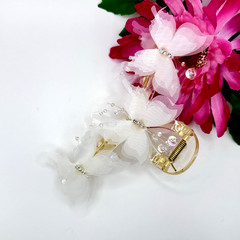 Butterfly Hair Claw Clip Elegant with Pearl Bow Grip for Women Girls Bridal Gift