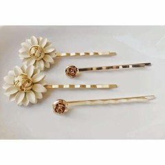 Cream and Gold Metal Floral Hair Pins