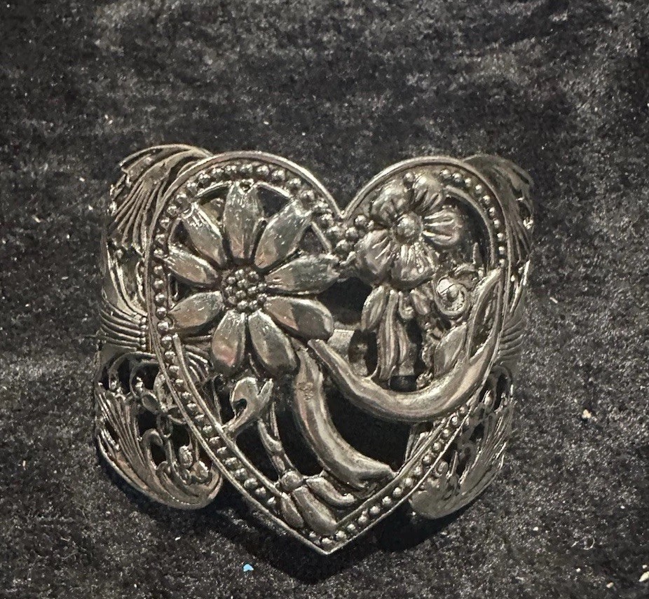 Vintage Style Silver Tone Filigree Barrette Hair Clip Hearts