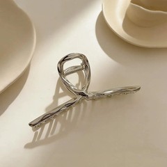 Punk Silver Metal Hair Claw Clip Non Slip Irregular Pattern Hair Claw for Thick