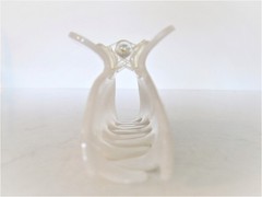Shimmering marbled vanilla blonde creme white hair claw clip