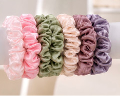 4 Simple Solid Color Premium Small Intestine Hair Ties.