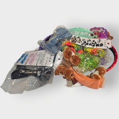 NEW Vintage Lot of 25- Hair Accessories Hair Bands Barrettes Clips Scrunchies 06