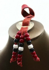 Maroon Leather Beaded Snap Clip Ponytail Holder Hairclip 6″ Heart with Arrows