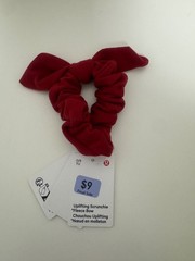Lululemon Uplifting Scrunchie Bow (Red)