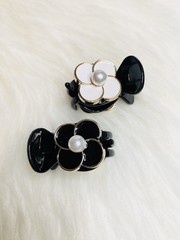 Flower Hair Claw Hair Clips Black White Pearl Hair Accessories Lot 2 New