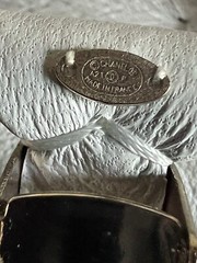 CHANEL 21P NEW LAMBSKIN LEATHER GOLD CHAIN ECRU GOLD BOW BERRETTE GOLD CC BOX