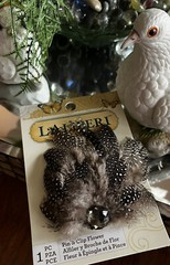 Laliberi Versatile Feather Clip With Faux Gem