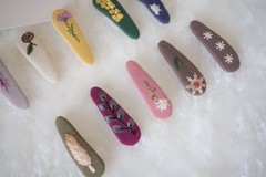 Handmade Embroidered Floral Hair Clips – Linen Snap Barrettes for Girls & Women