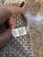Lululemon twist-front knit headband