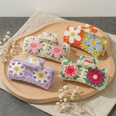 Bohemian Crochet Flower Hair Claw Clip for Daily Wear 1Pc